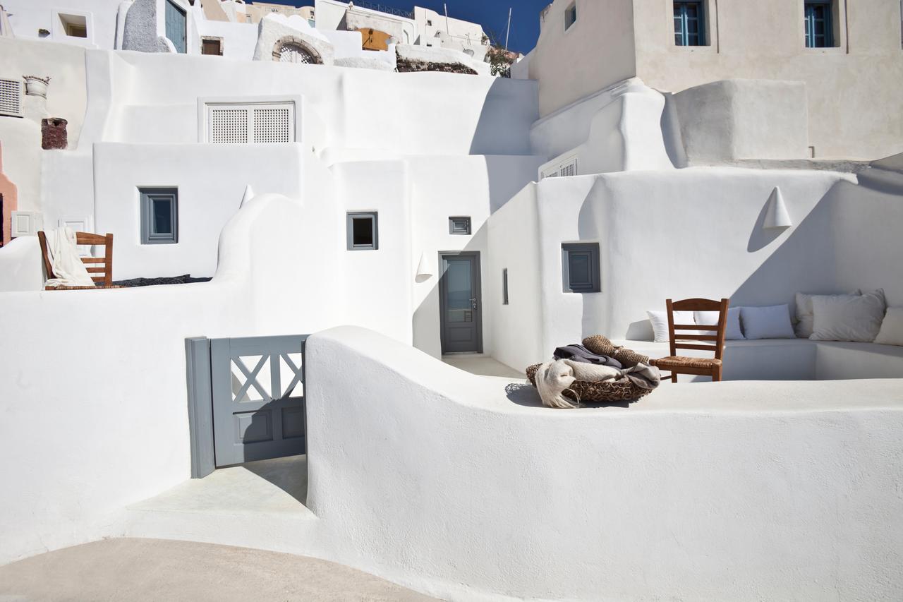 White Suite Oía Exterior photo