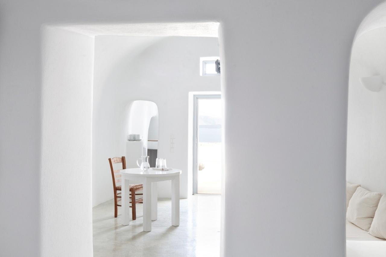 White Suite Oía Exterior photo