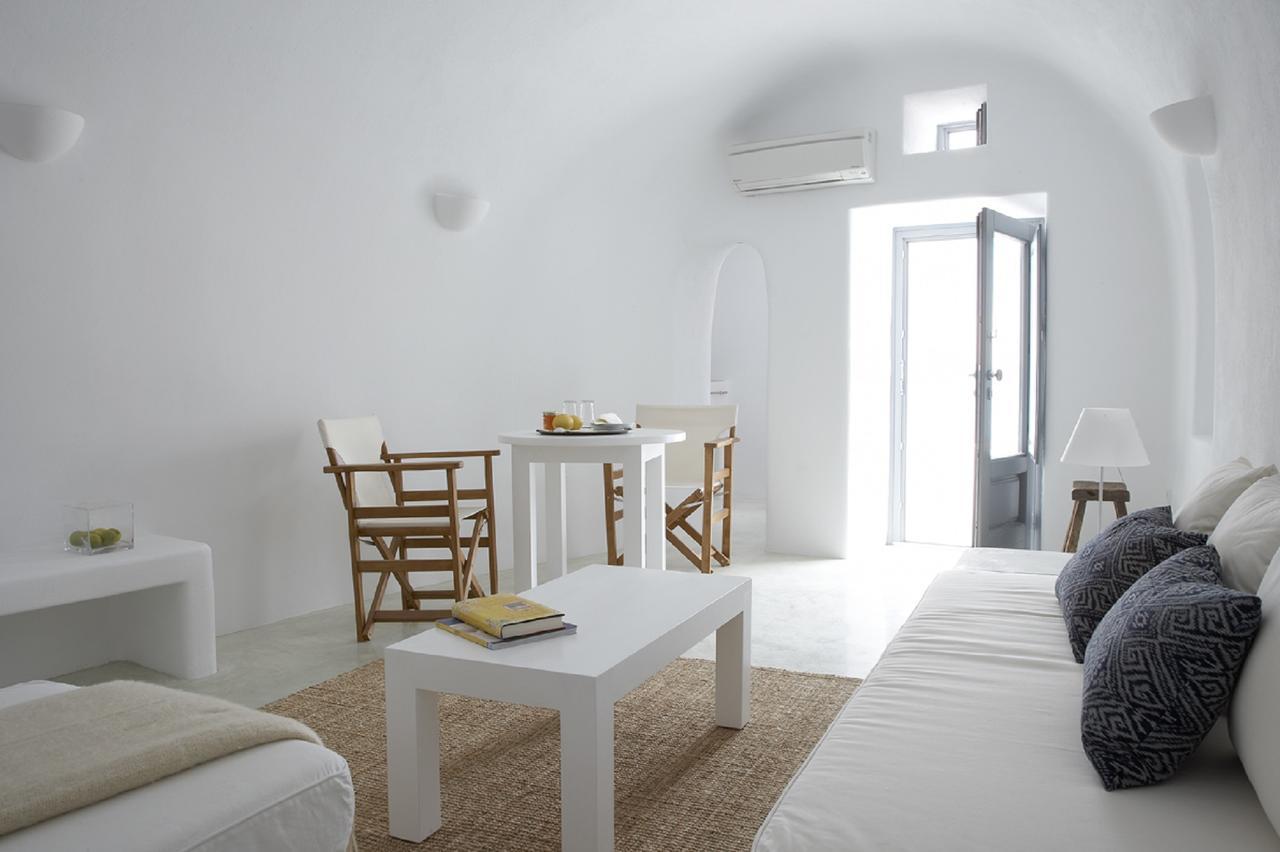 White Suite Oía Exterior photo